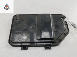 Крышка (заглушка) задняя фары Ford Focus 1 поколение [рестайлинг] 2001, 1.6 л., i, бензин, МКПП, серый, хетчбэк 5 дв., 0374D