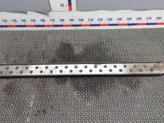 подножка Toyota RAV4 3 поколение (XA30) [2-й рестайлинг] 2010, 2.2 л., дизель, МКПП, внедорожник 5 дв.