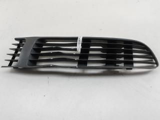 заглушка (решетка) в бампер Volkswagen Passat B5 1999, 1.9 л., дизель, МКПП, зелёный, универсал, 3B0853678B