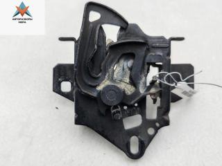 замок капота Volkswagen Passat B5 1999, 1.9 л., дизель, МКПП, зелёный, универсал, 3B0823509M