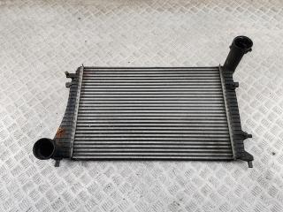 радиатор интеркулера Volkswagen Passat B6 2006, 2.0 л., дизель, МКПП, синий, универсал, 3C0145803E
