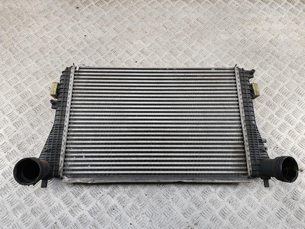 радиатор интеркулера Volkswagen Passat B6 2009, 1.4 л., бензин, МКПП, чёрный, универсал, 3C0145805P