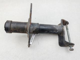 кронштейн (крепление) Volkswagen Passat B5 1997, 1.8 л., бензин, МКПП, серый, универсал, 3B0807133A