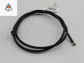 трос капота Volkswagen Passat B5 [рестайлинг] 2000, 1.9 л., дизель, МКПП, синий, универсал, 3B1823531C