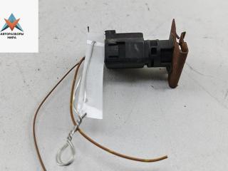 датчик температуры Volkswagen Golf 4 поколение 1999, 1.6 л., бензин, МКПП, синий, универсал, 1J0919379A