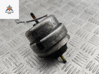 подушка крепления двигателя Volkswagen Passat B5 [рестайлинг] 2000, 1.9 л., дизель, АКПП, чёрный, седан, 8D0199382AE