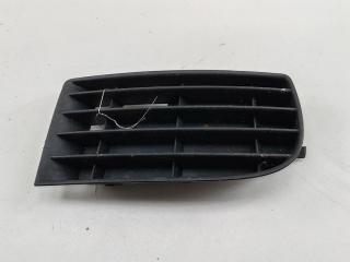 заглушка (решетка) в бампер Volkswagen Golf 5 поколение 2004, 1.4 л., бензин, МКПП, синий, хетчбэк 5 дв., 1K0853666