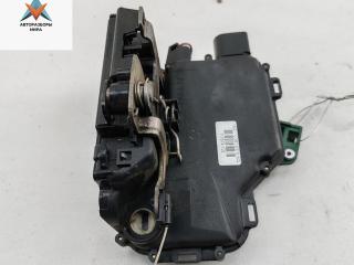 замок двери передней левой Volkswagen Golf 4 поколение 2002, 2.0 л., бензин, МКПП, серый, универсал, 3B1837015Q