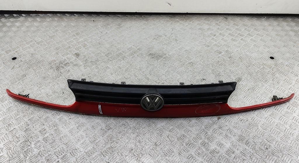 решетка радиатора Volkswagen Golf-3 1995, красный, хетчбэк 3 дв., 1H6853653C
