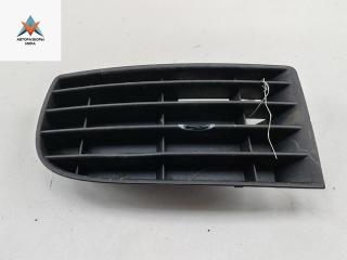 заглушка (решетка) в бампер Volkswagen Golf 5 поколение 2004, 1.4 л., бензин, МКПП, синий, хетчбэк 5 дв., 1K0853665