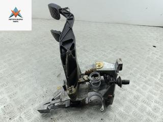 узел педальный (блок педалей) Volkswagen Passat B5 1997, 1.8 л., бензин, МКПП, серый, универсал