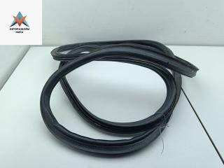 Уплотнитель крышки (двери) багажника Volkswagen Passat B6 2006, 2.0 л., дизель, МКПП, синий, универсал