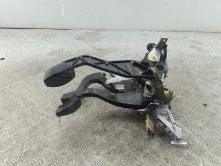 узел педальный (блок педалей) Volkswagen Passat B5 1999, 1.9 л., дизель, МКПП, синий, седан