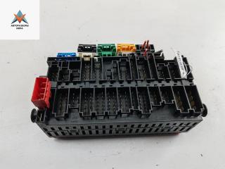 блок предохранителей Volkswagen Passat B4 1996, 1.9 л., дизель, МКПП, зелёный, универсал, 357937039