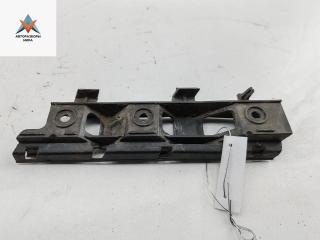 кронштейн заднего бампера Volkswagen Passat B6 2006, 2.0 л., дизель, МКПП, синий, универсал, 3C0807184