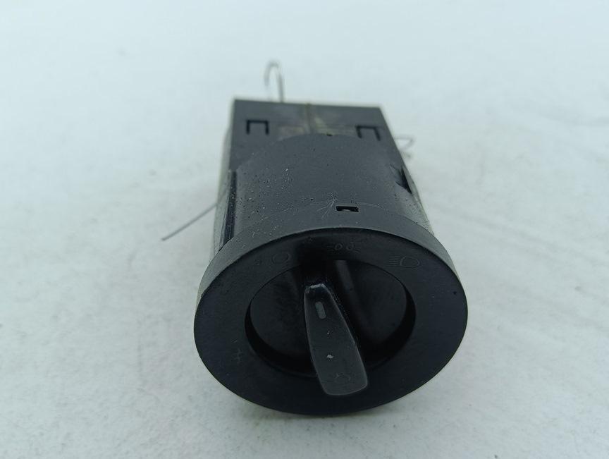 переключатель света Volkswagen Passat B5 1999, 1.9 л., дизель, МКПП, зелёный, универсал, 1C0941531