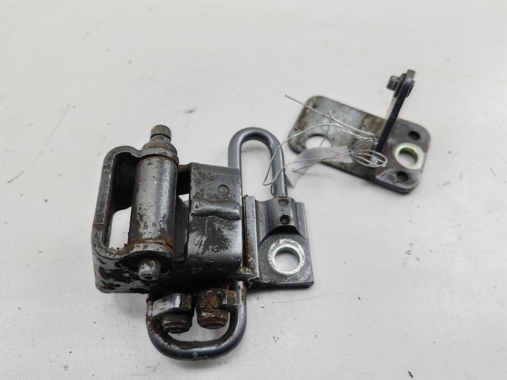 петля двери Volkswagen Passat B6 2007, серый, универсал, 3C9833412A
