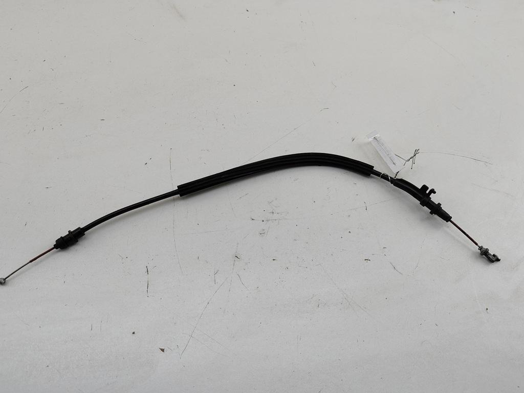 трос двери Volkswagen Passat B6 2006, 2.0 л., дизель, МКПП, синий, универсал, 3C0837017