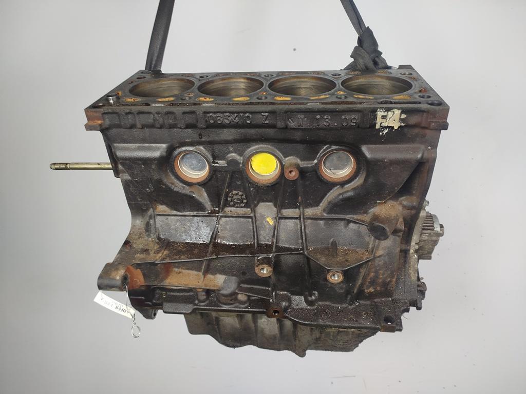 блок цилиндров Renault Scenic I 2001, 2.0 л., бензин, АКПП, F4RE747