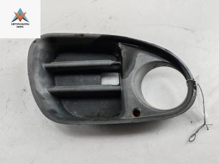 рамка фары противотуманной правой Mitsubishi Carisma 1 поколение 1997, 1.8 л., бензин, МКПП, чёрный, хетчбэк 5 дв., MB952152