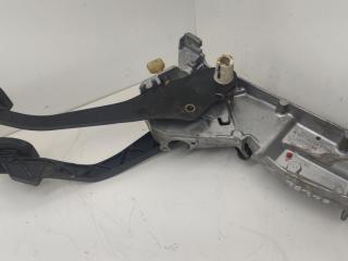 узел педальный (блок педалей) Audi A6 4A/C4 1996, 2.5 л., дизель, МКПП, красный, универсал, 4A1721115B