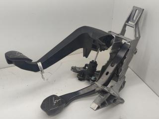 узел педальный (блок педалей) Audi A4 B6 2001, 2.0 л., бензин, МКПП, серый, универсал, 8E1721117A