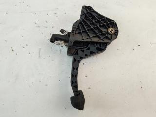педаль сцепления Volkswagen Golf 5 поколение 2005, 2.0 л., бензин, МКПП, чёрный, хетчбэк 3 дв., 1K1721059BE