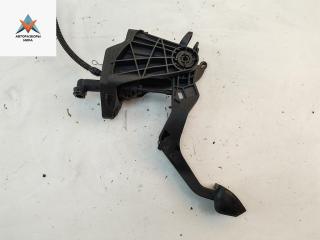 педаль сцепления Skoda Fabia 2 поколение (5J) [рестайлинг] 2011, 1.2 л., бензин, МКПП, серый, универсал, 6R1721059S