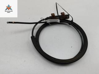 трос капота Volkswagen Golf 5 поколение 2007, 1.4 л., бензин, МКПП, серый, хетчбэк 3 дв., 1K1823535A