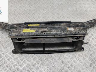 Рамка радиатора Volvo V70 2 поколение 2001, 2.4 л., бензин, МКПП, чёрный, универсал