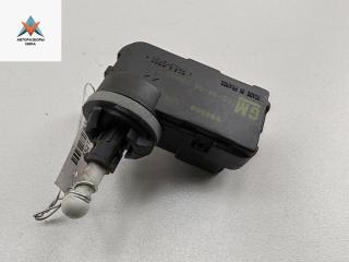 корректор фар Opel Meriva 1 поколение (A) 2004, 1.6 л., бензин, МКПП, красный, минивэн