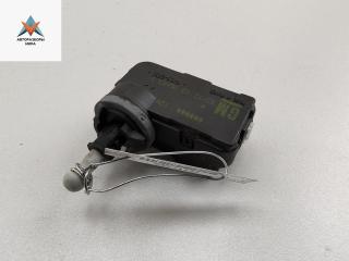 корректор фар Opel Meriva 1 поколение (A) 2004, 1.6 л., бензин, МКПП, красный, минивэн