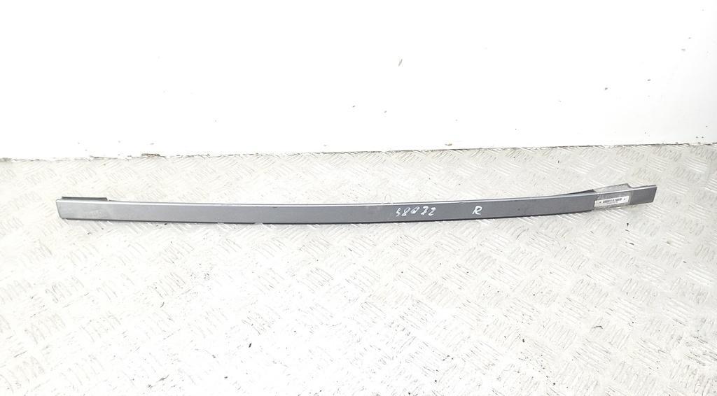 молдинг лобового стекла BMW 5 F10/F11 2011, 3.0 л., дизель, АКПП, серый, универсал
