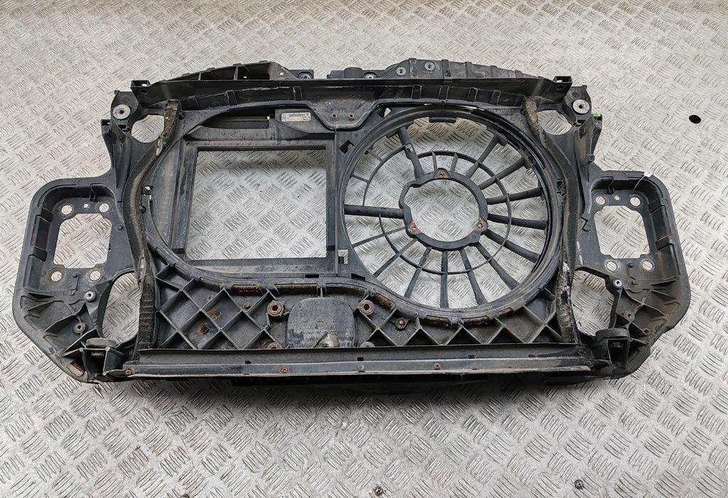 Рамка радиатора Audi A6 C6 2005, 3.2 л., бензин, МКПП, серый, универсал, 4F0121003