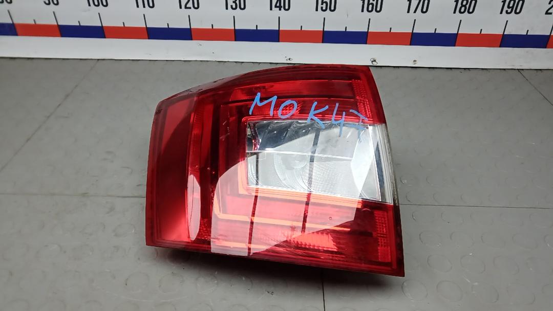 фонарь задний левый Skoda Octavia 3 поколение (A7) 2014, 2.0 л., дизель, МКПП, универсал, 5E9945111 - фото №1