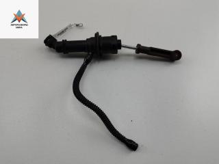 цилиндр сцепления главный Dacia (Renault) Sandero II 2019, 1.0 л., бензин, МКПП, белый, хетчбэк 5 дв., 306104118R