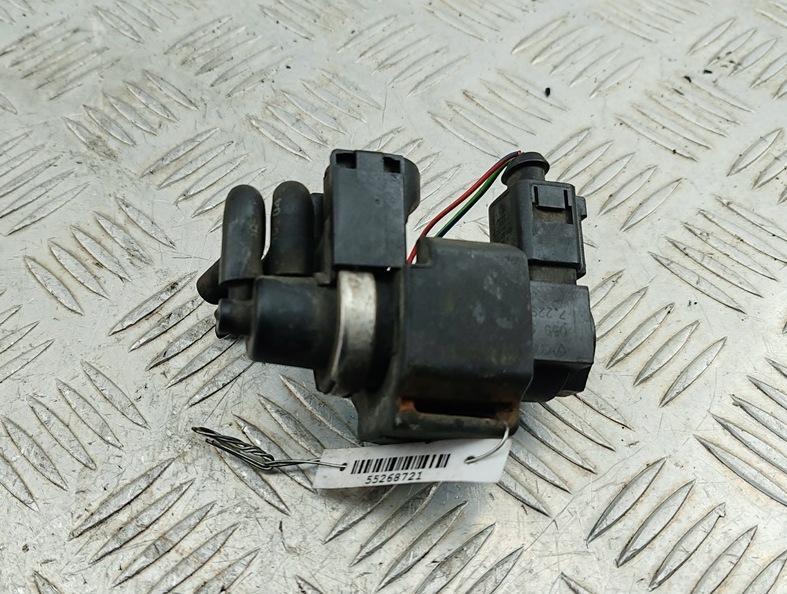 клапан управления турбиной (актуатор) Audi A6 4F/C6 2005, 3.0 л., дизель, АКПП, серый, седан, 059906628A - фото №1