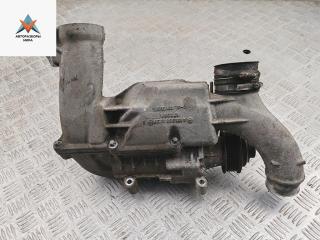 коллектор впускной Mercedes-Benz C-Класс W202/S202 [рестайлинг] 2000, 2.0 л., бензин, универсал, 1110981137