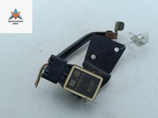 датчик дорожного просвета Mercedes-Benz M-Class ML W164 2006, 4.0 л., дизель, АКПП, чёрный, внедорожник 5 дв., 0105427717