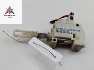 активатор замка багажника Volkswagen Sharan 1 поколение [2-й рестайлинг] 2004, 1.9 л., дизель, АКПП, серый, минивэн, 7M0862159