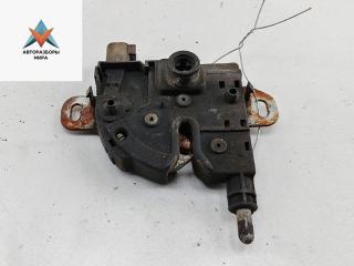 замок капота Ford Focus 1 поколение [рестайлинг] 2003, 1.4 л., бензин, МКПП, серый, хетчбэк 5 дв., 3M5116700AB
