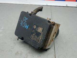 блок ABS Volkswagen Amarok 1 поколение 2013, 2.0 л., BiTDI, дизель, МКПП, пикап
