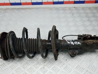 Стойка Toyota Auris 1 поколение [рестайлинг] 2010, 1.4 л., D-4D, дизель, МКПП, хетчбэк 5 дв.