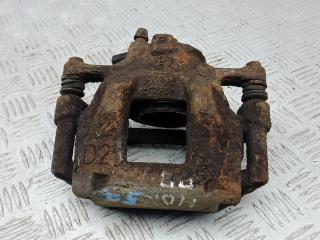 суппорт передний правый Toyota Auris 2 поколение 2014, 1.4 л., дизель, МКПП, универсал