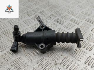 цилиндр сцепления рабочий Volkswagen Golf 4 поколение 1999, 1.6 л., бензин, МКПП, синий, универсал, 1J0721261F