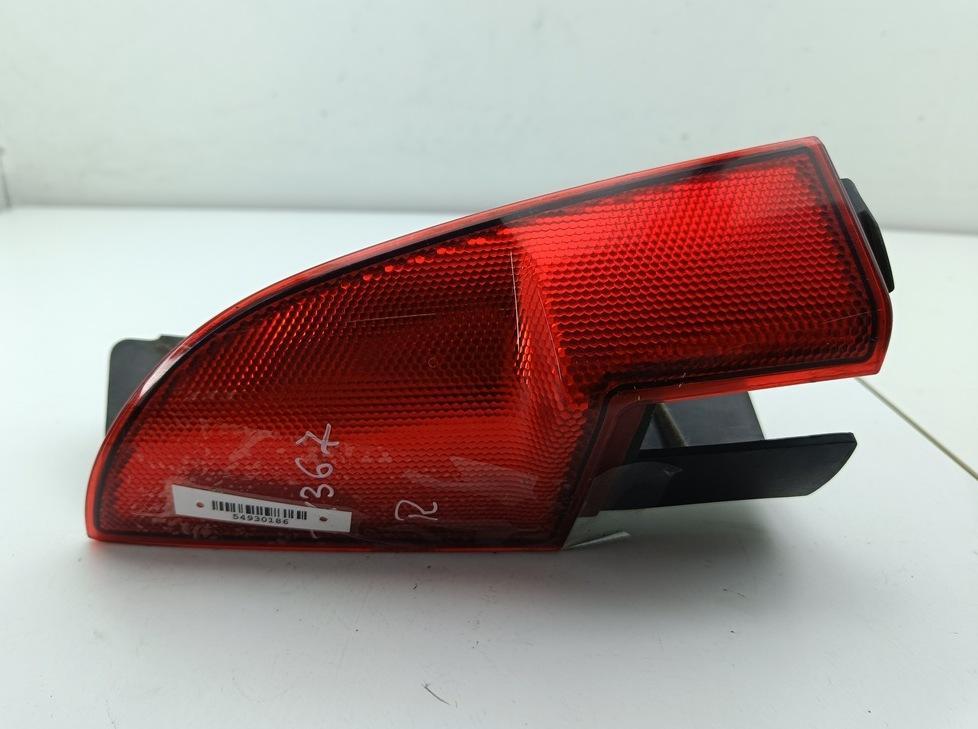 катафот Mercedes-Benz Vito 2010, 3.0 л., дизель, АКПП, красный, микроавтобус, 6398201364