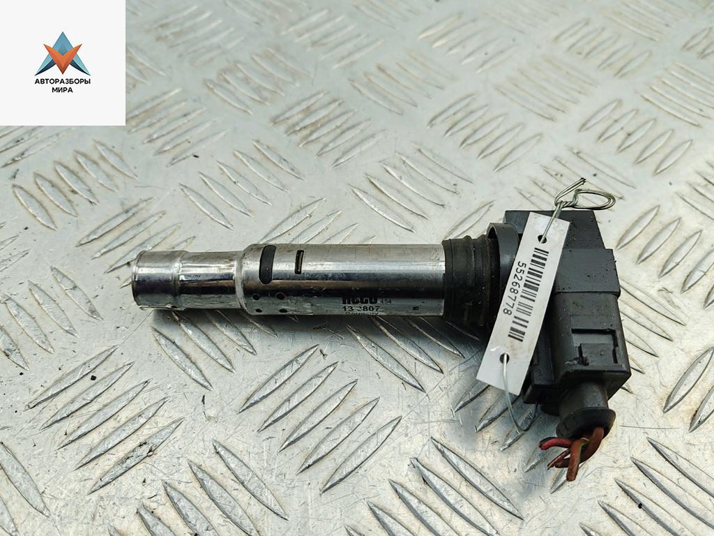 катушка зажигания Volkswagen Touran 1 поколение 2003, 1.6 л., бензин, МКПП, синий, минивэн, 133807 - фото №1