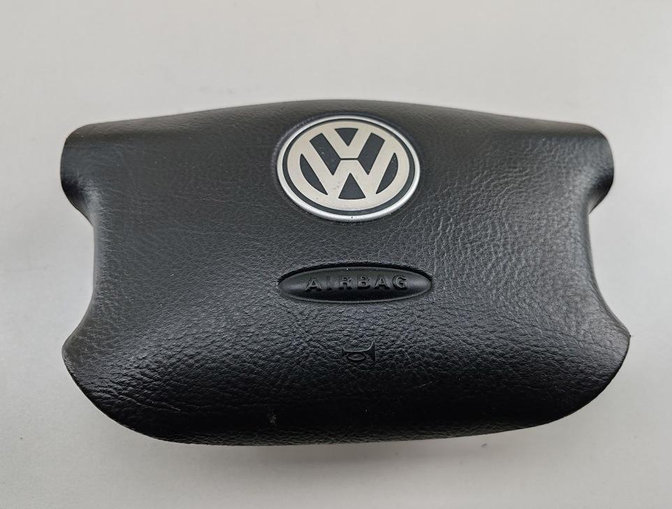 подушка безопасности водителя Volkswagen Passat B5+ (GP) 2004, 1.9 л., дизель, АКПП, серый, универсал, 3B0880201BM