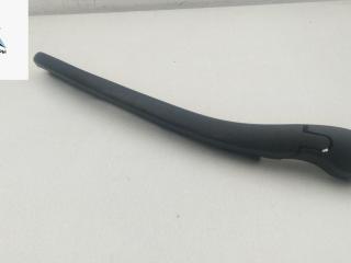 Щеткодержатель (поводок стеклоочистителя) задний BMW 3 серия E46 [рестайлинг] 2003, 1.8 л., бензин, МКПП, чёрный, универсал, 8220830