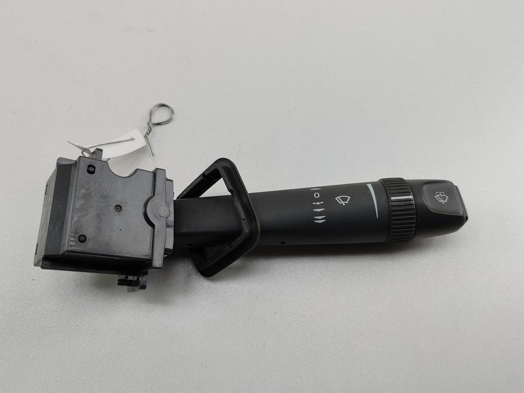 переключатель дворников Volvo S60 1 поколение 2002, 2.4 л., дизель, МКПП, чёрный, седан - фото №1